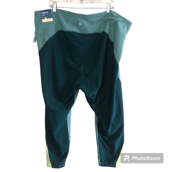 Old Navy High-Waisted PowerSoft ColorBlock 7/8 Compression Leggings Plus Size 4X - Picture 2 of 16